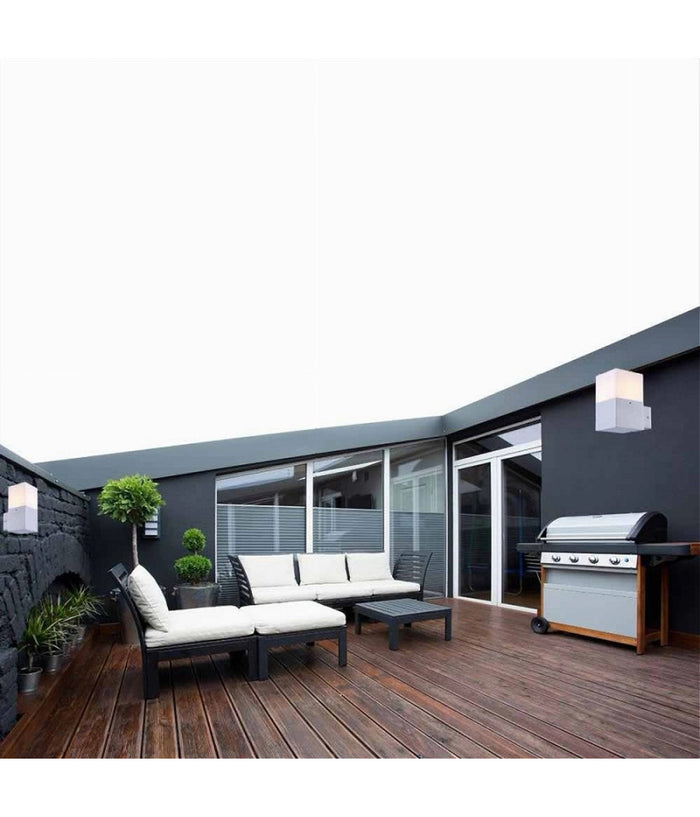 Applique A Muro Per Esterno Lampada Da Parete In Alluminio Attacco E27 Ip44 B160  Bianco       