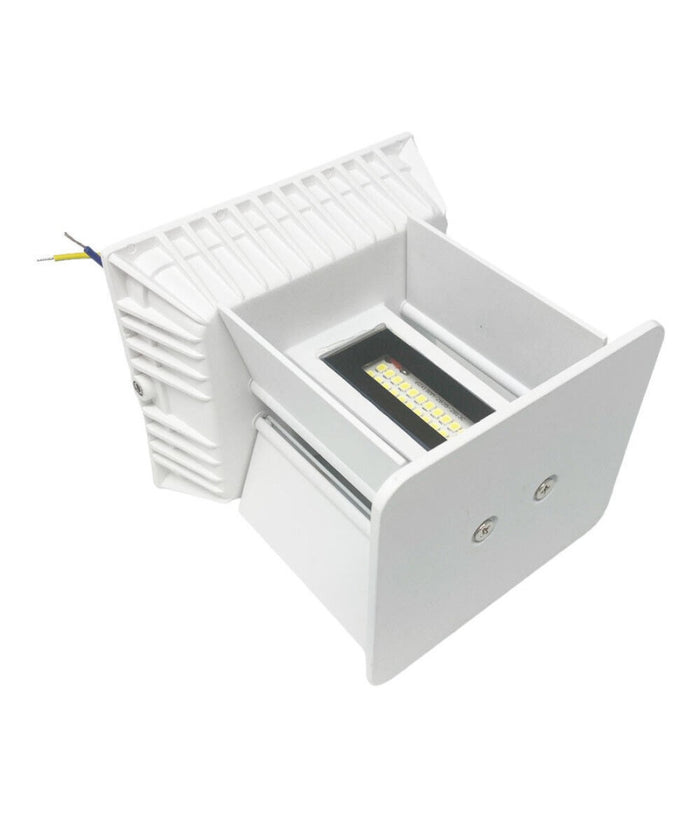 Applique Da Parete 52 Led 22 W Per Esterno Doppia Emissione Luminosa Ip65 Es66-b         