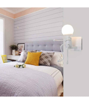 Applique Da Parete Decorativo Forma Di Omino Seduto In Metallo Attacco E27 Aq51  Bianco       