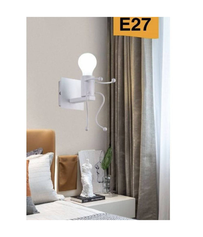 Applique Da Parete Decorativo Forma Di Omino Seduto In Metallo Attacco E27 Aq51  Bianco       