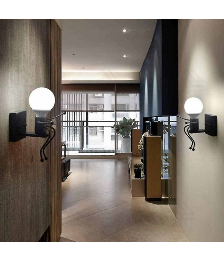 Applique Da Parete Decorativo Forma Di Omino Seduto In Metallo Attacco E27 Aq51  Nero       