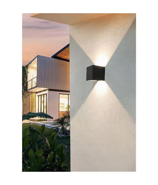Applique Da Parete Nero 22 Watt Per Esterno Doppia Emissione Luminosa Ip65 Es66  -bianco Caldo      -