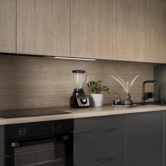 Applique LED Kaus Black ricaricabile via USB con sensore tattile di prossimità, 240mm, Verniciato nero