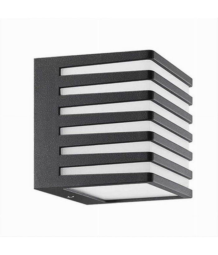Applique Muro Esterno Led 10w Lampada Decorativa A Strisce Cubo Nero Ip54 B110-n         