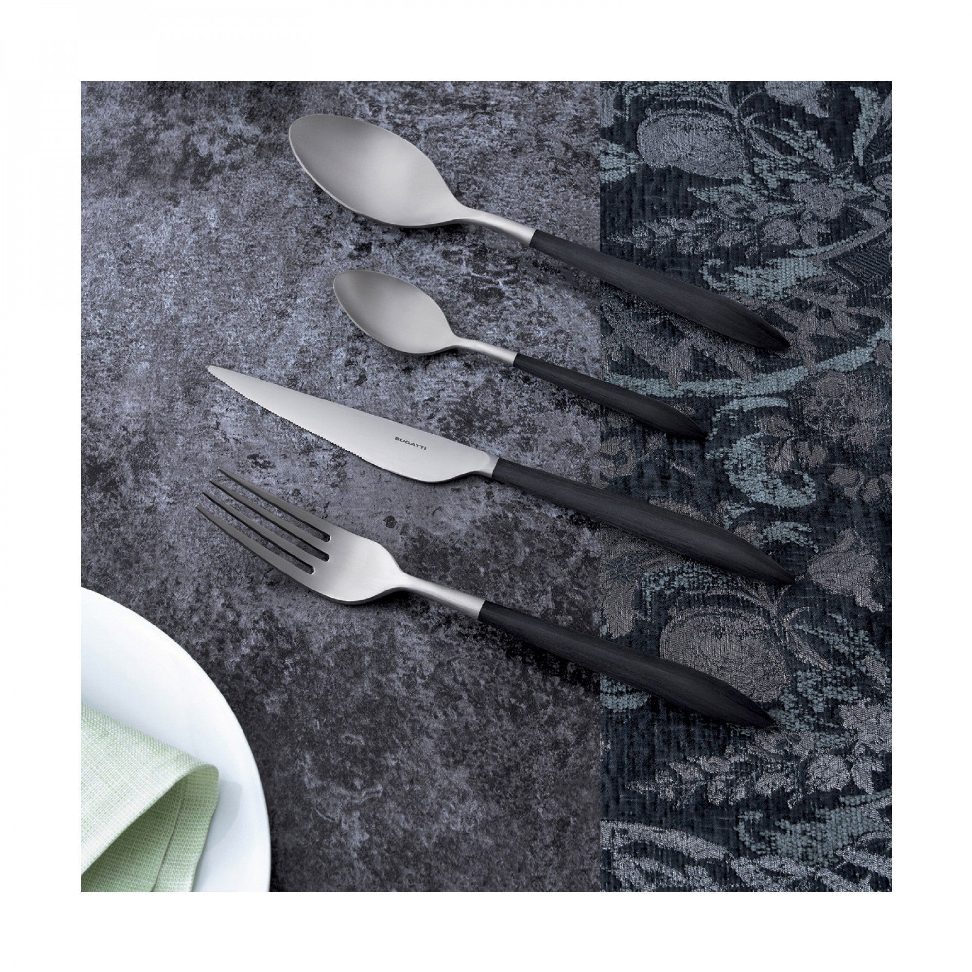 ARES, Posate Set 8 pz, Scatola Compact, Casa Bugatti