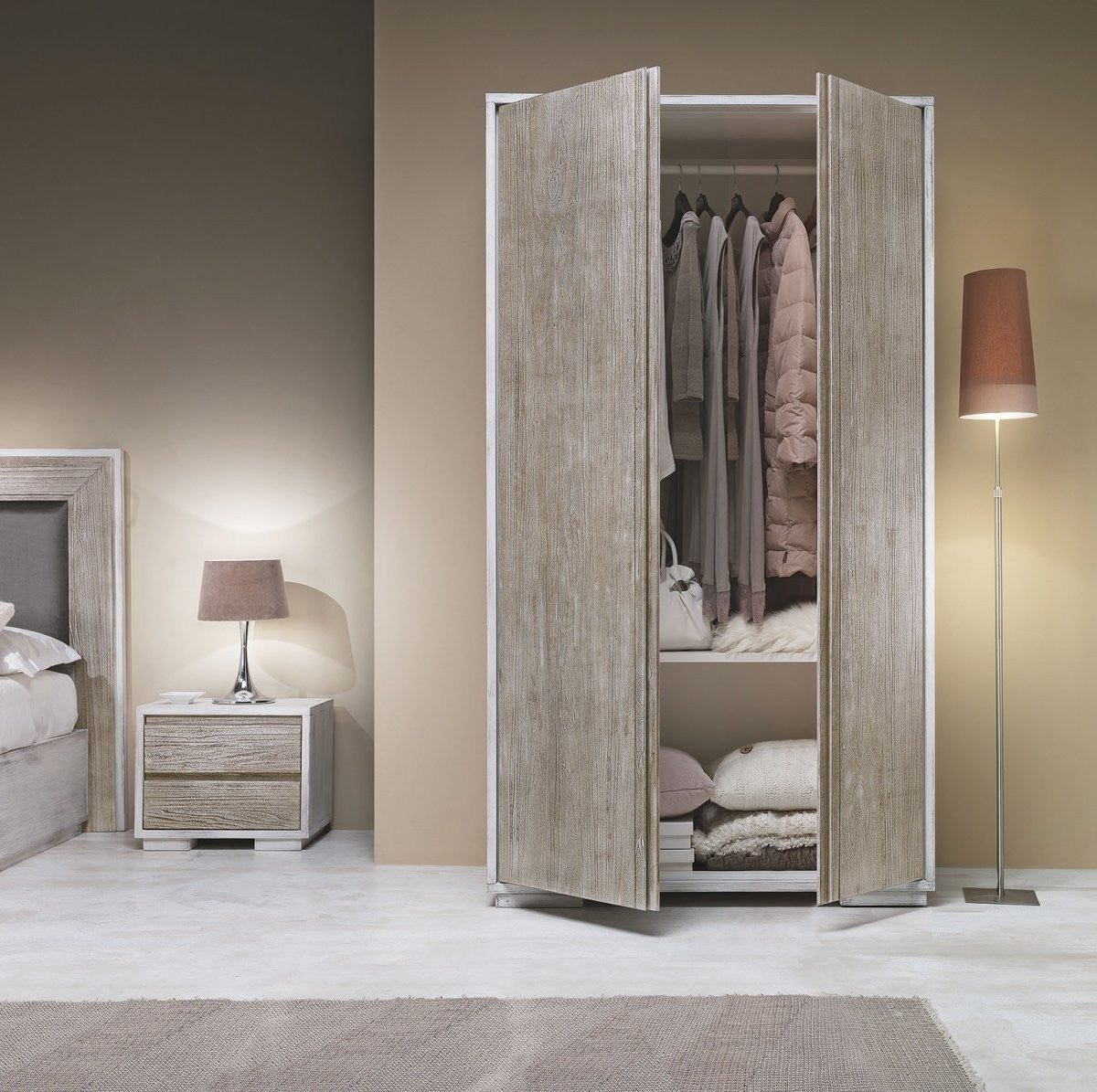 Armadio 2 porte shabby chic in legno l.120 p.60 h.220