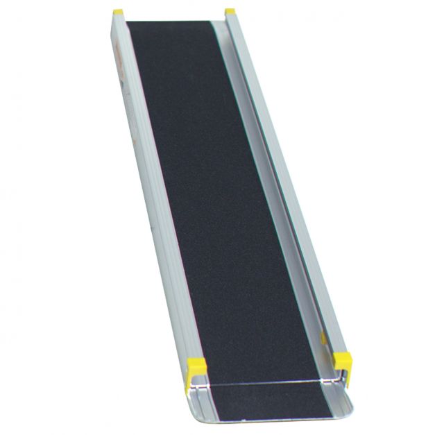 Rampa telescopica antiscivolo per sedia a rotelle regolabile 270 kg max alluminio 133/200/233 x 19 x 5 cm nero 20_0007381