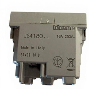 Bticino matixgo presa bipasso 2p+t 16a 250vac con interasse 19 e 26 mm *** colore grigio, confezione 1
