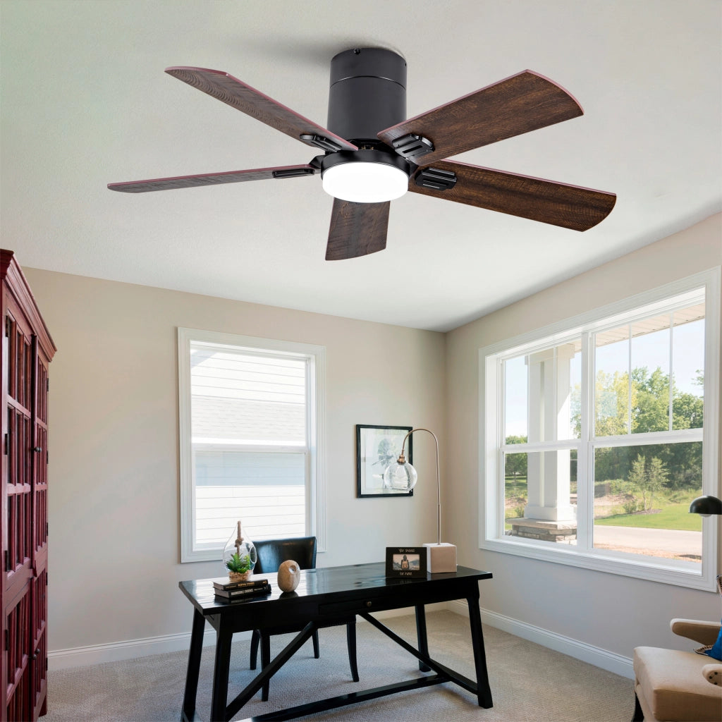 Ventilatore da soffitto a filo con luce dimmerabile e telecomando, motore DC reversibile nero e noce scuro