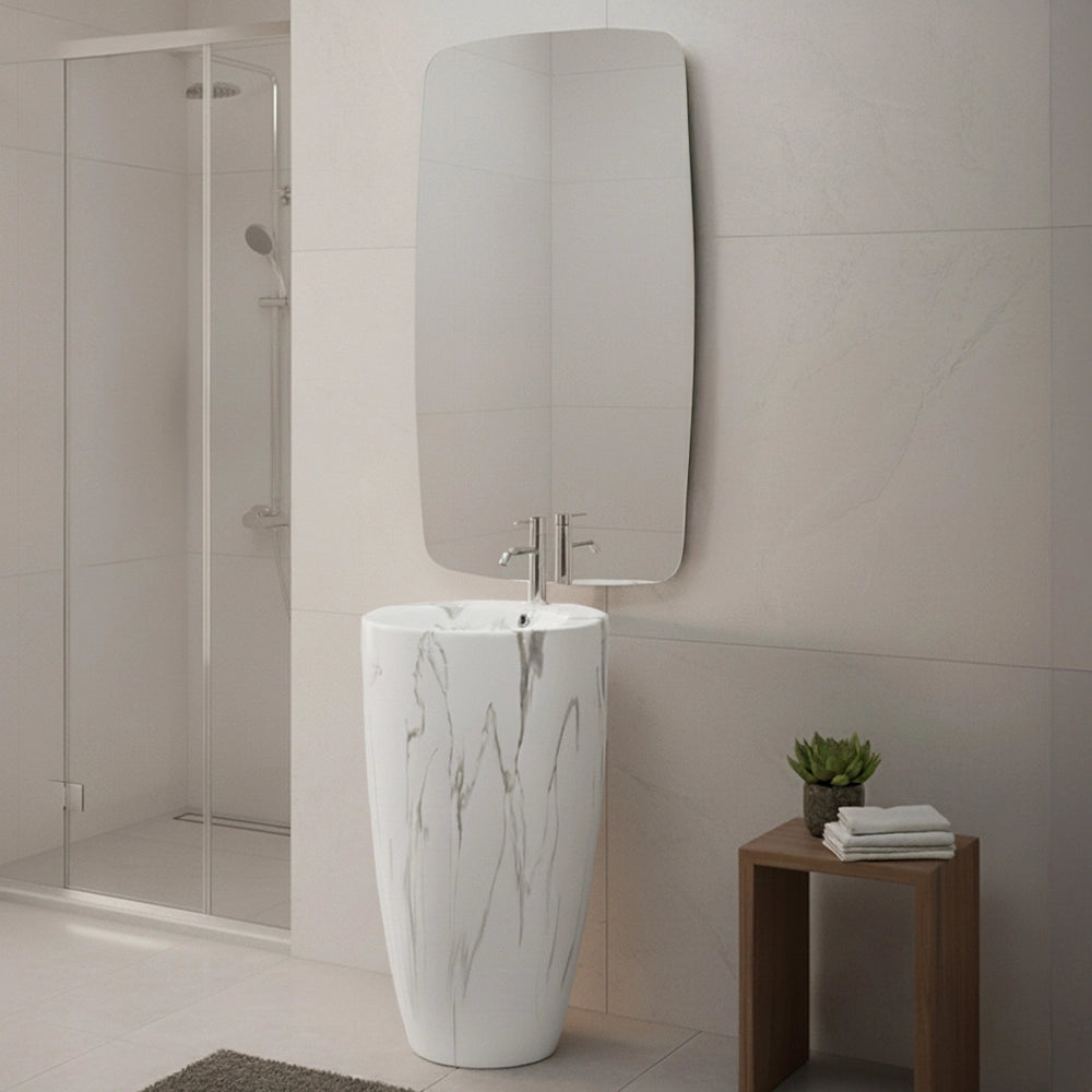 Specchio da parete 70x120 a filo lucido con angoli arrotondati – Aurea
