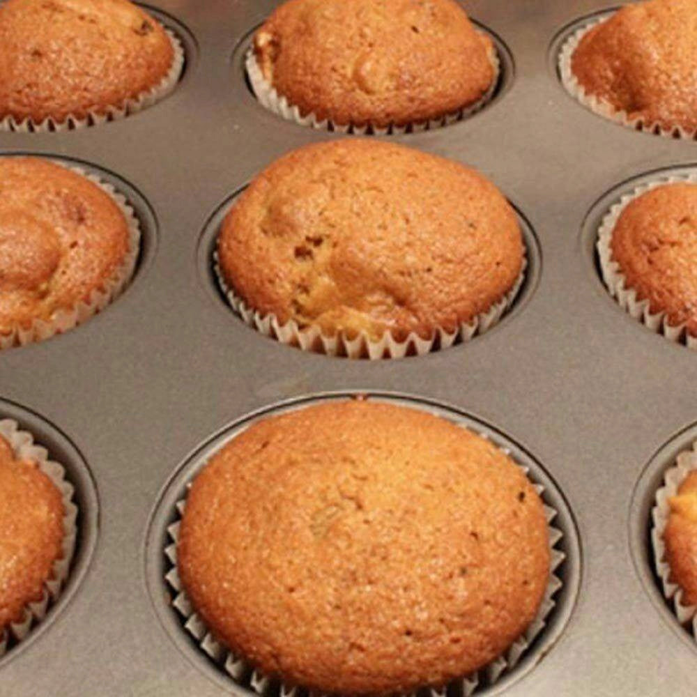 Trade Shop - Stampo Teglia Per 12 Muffin Cupcake In Acciaio Antiadere Con Pirottini Colorati -