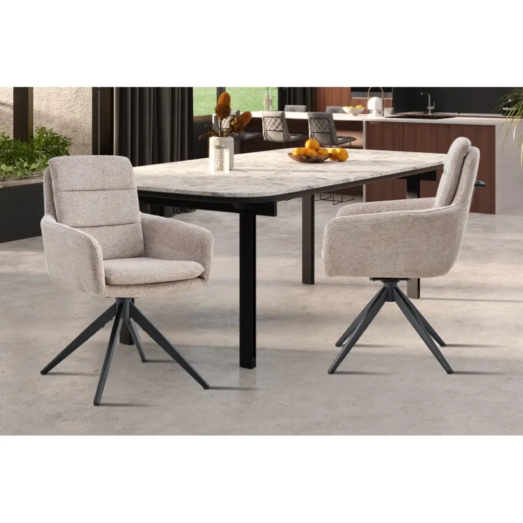 Set di 2 poltrone KAVINA – Tessuto sabbia – Gambe in metallo – Con braccioli – Comfort moderno e naturale