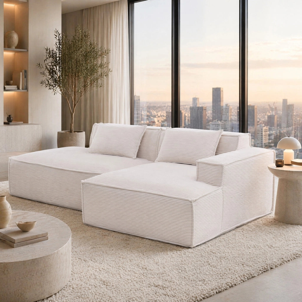 Divano Diritto 235 cm con 2 Cuscini, Design Semplice, per Soggiorno Piccolo, in Poliestere Imbottito, Beige