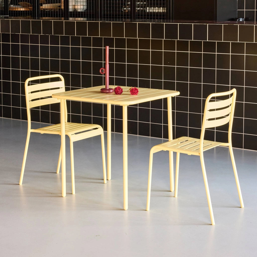 Set tavolo da giardino in acciaio con 2 sedie, 70cm, giallo