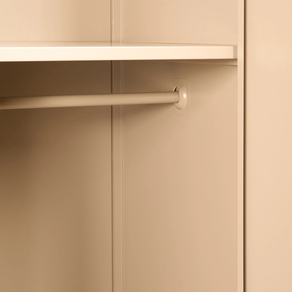 Mobile contenitore in acciaio beige chiaro con 2 ante e 3 ripiani design industriale per ufficio domestico tonalità Cashmere