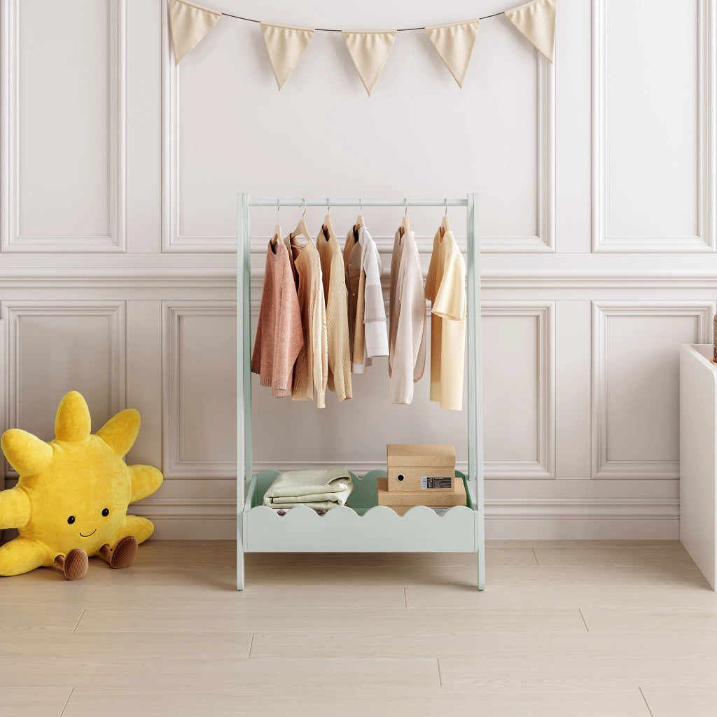 Stand Appendiabiti Vestnes a Forma di Capanna per Cameretta 99 x 66 x 38 cm - Menta Verde [en.casa]