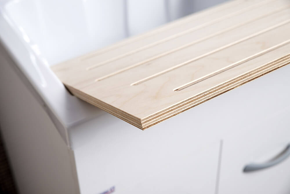 Mobile Lavatoio in ABS 55x45x88 cm 2 Ante Ambrosini Doris Bianco Opaco