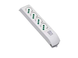 MULTIPRESA 4 POSTI BIPASSO + SCHUKO CON INTERRUTTORE SENZA CAVO  bianca 410120    FANTON