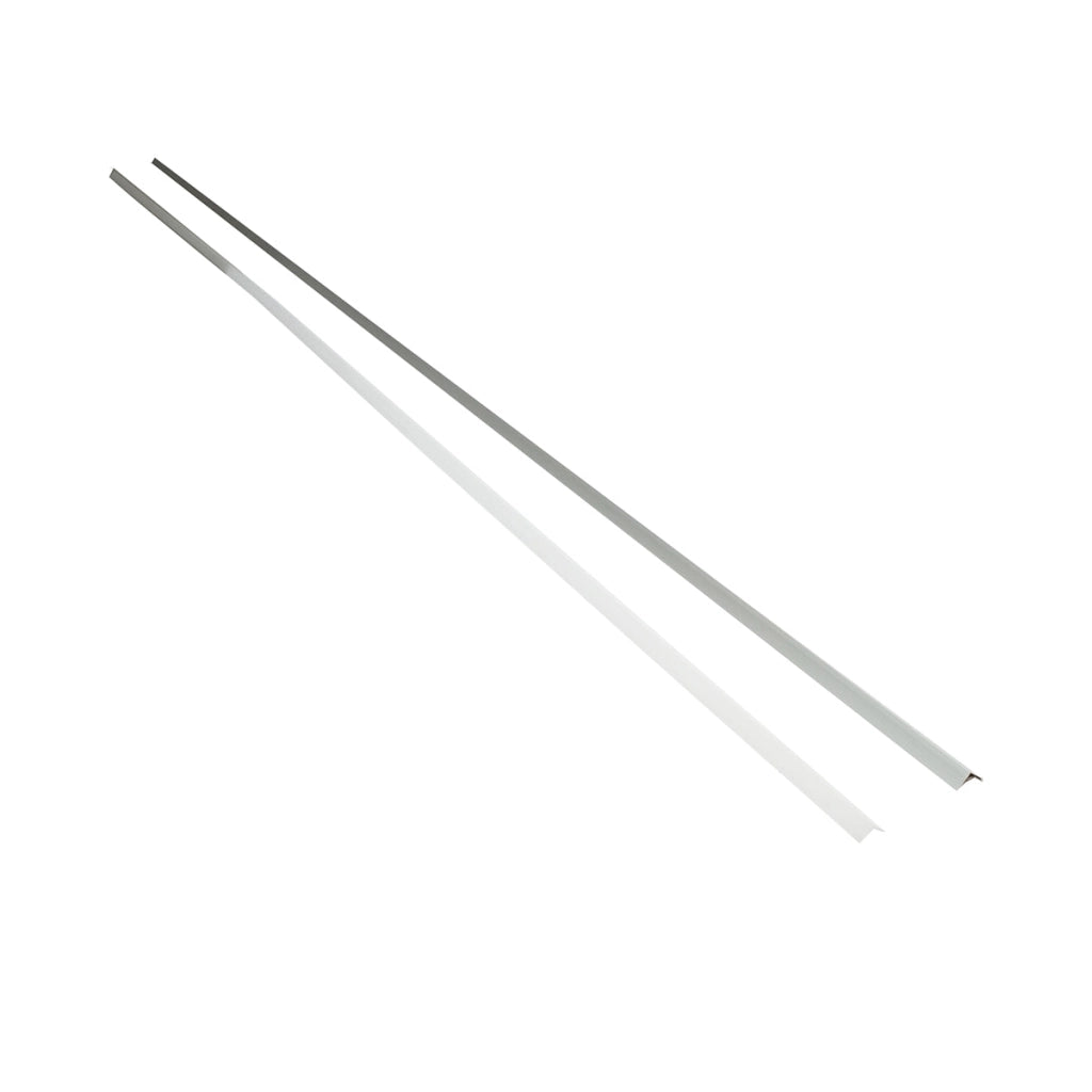 Profilo in alluminio per strip LED 15,8x15,8x2000mm, applicato angolo interno 90 gradi con diffusore opaco, striscia massima 12mm