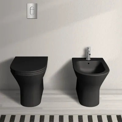 Sanitari filo muro nero opaco con sedile slim softclose Feeling