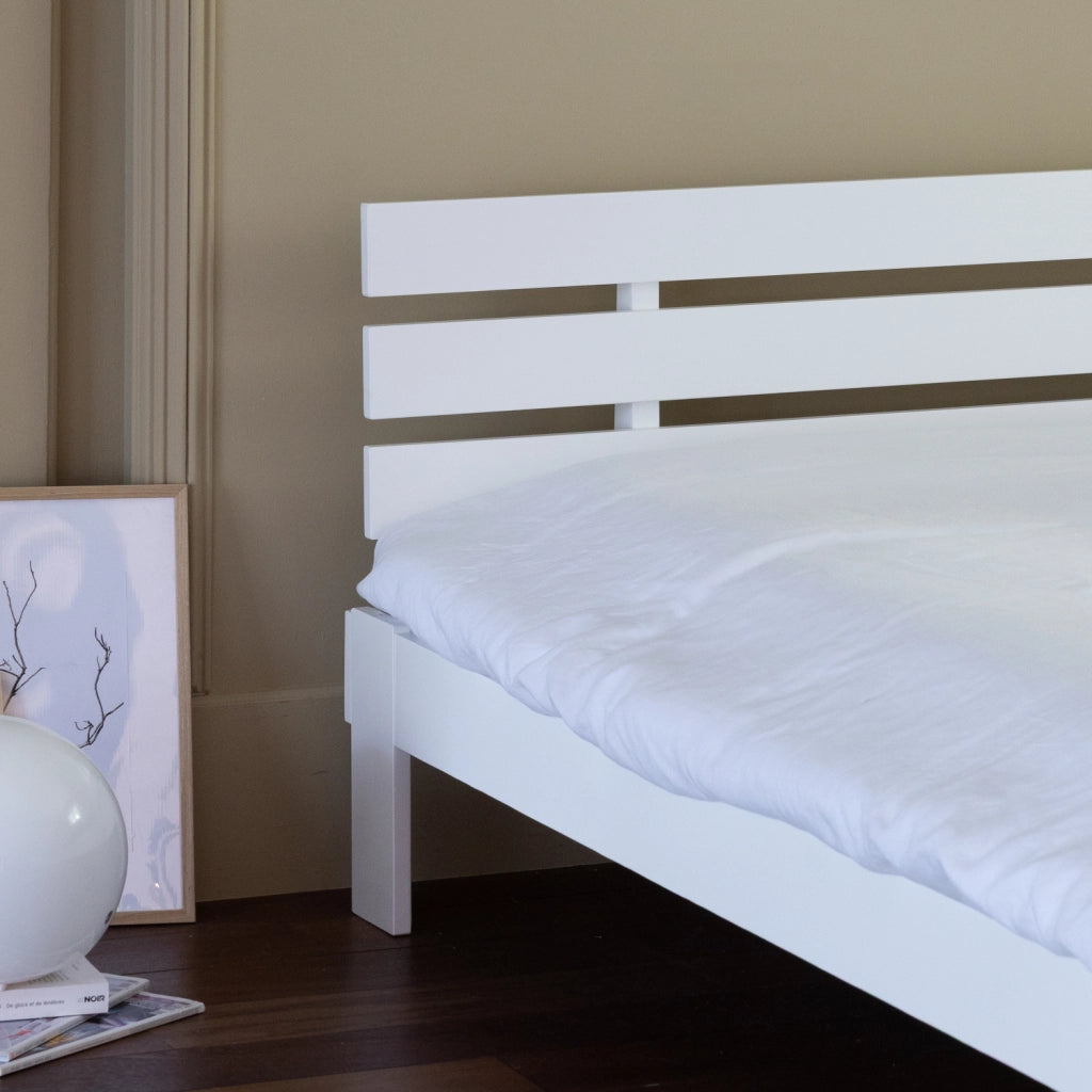 Letto in legno con testata 160x200cm bianco FINN