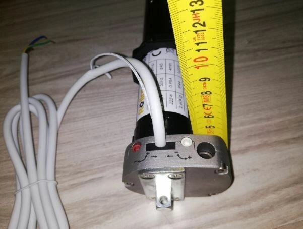 Motore per tende da sole con telecomando e manovra di soccorso 50 Nm - 100Kg - Per rullo ogiva tondo diametro 78mm