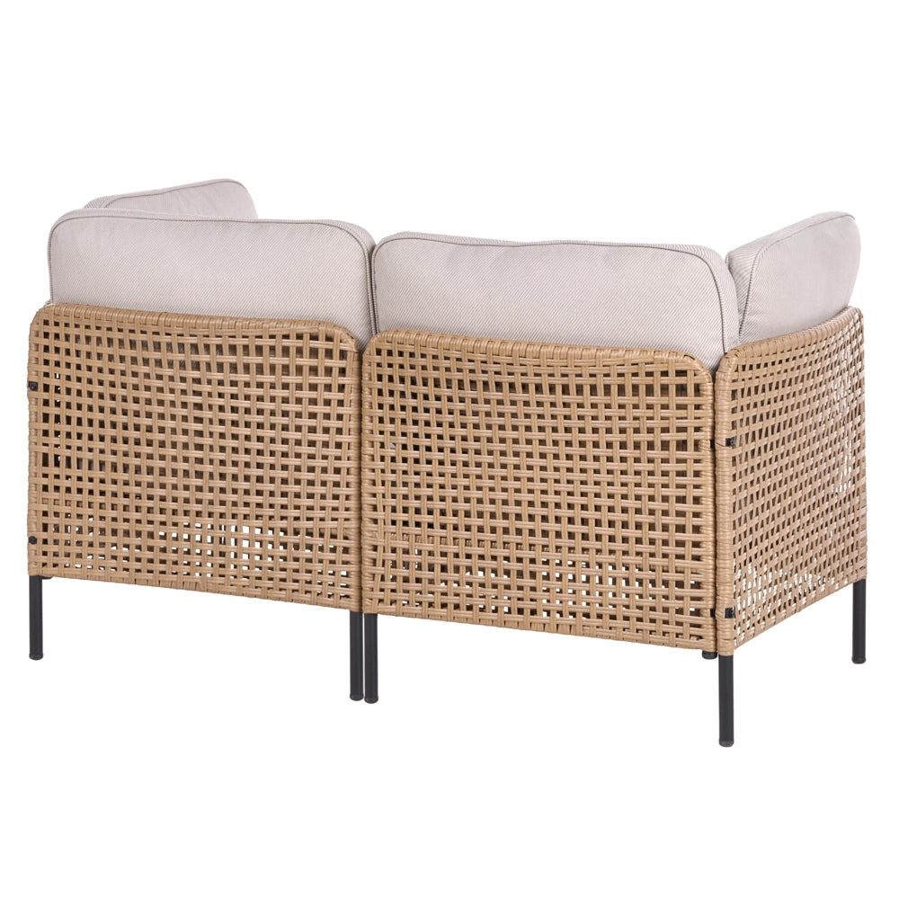 Divano da esterno in rattan PE beige chiaro a 2 posti con struttura in metallo cuscini per seduta e schienale stile moderno giardino terrazza