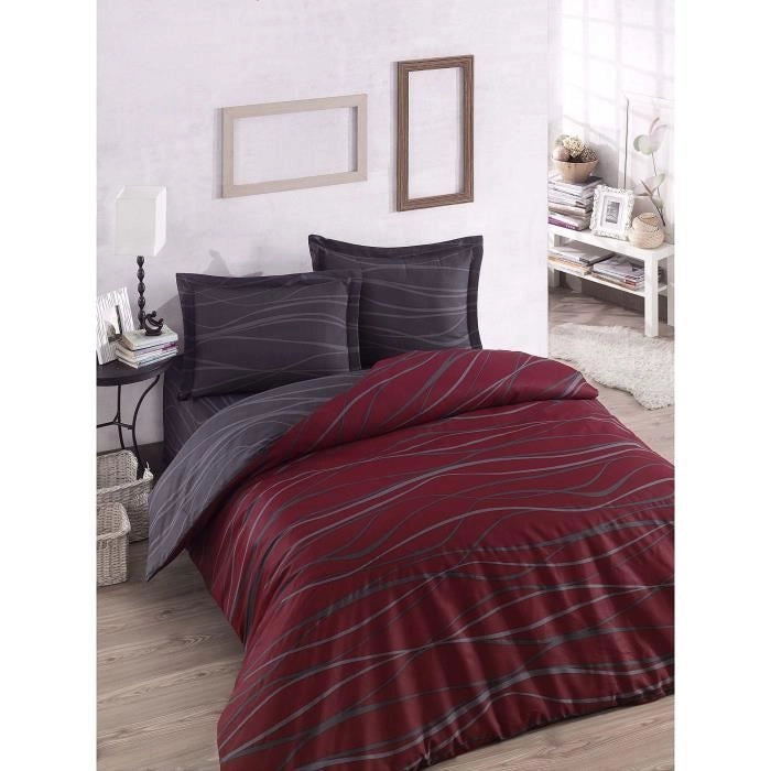 Completo letto - 1 copripiumino 220 x 240 cm + 2 federe 60 x 60 cm - 65% cotone, 35% poliestere - Rosso