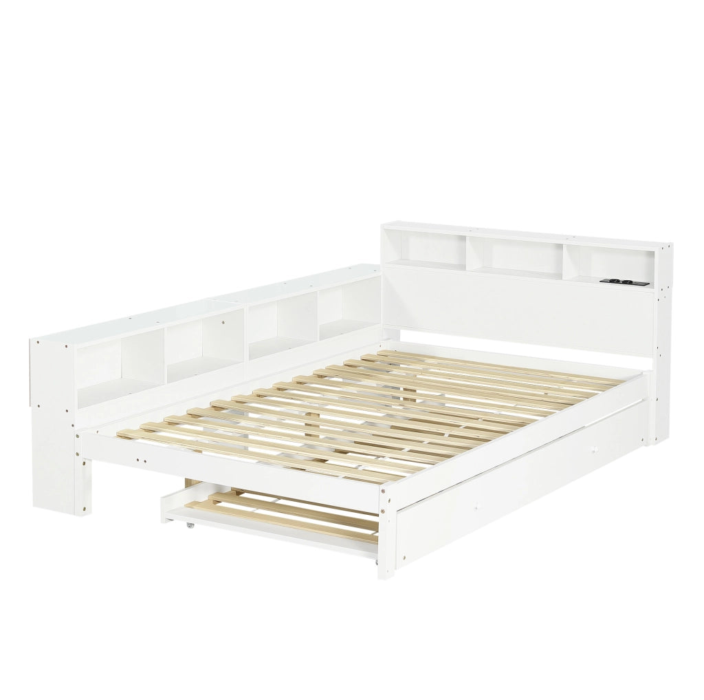 Letto in legno 120x200 cm con letto estraibile; mensola laterale e ricarica; bianco