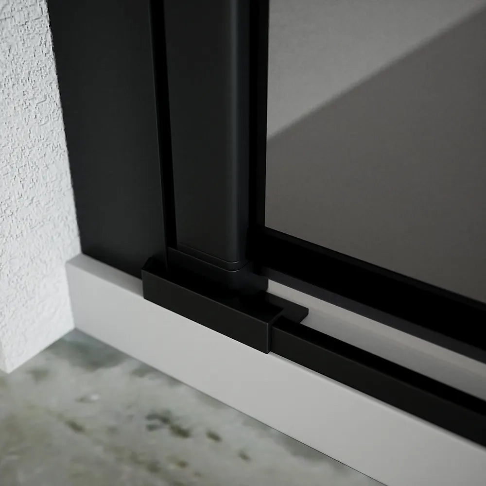 Box doccia 80x90cm con apertura saloon e parete fissa, profili nero opaco e vetro da 6mm fumè h195 | Elba