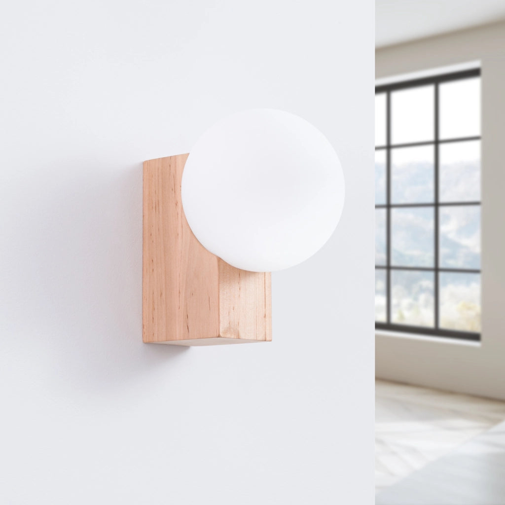 Lampada da parete BULBO in legno naturale