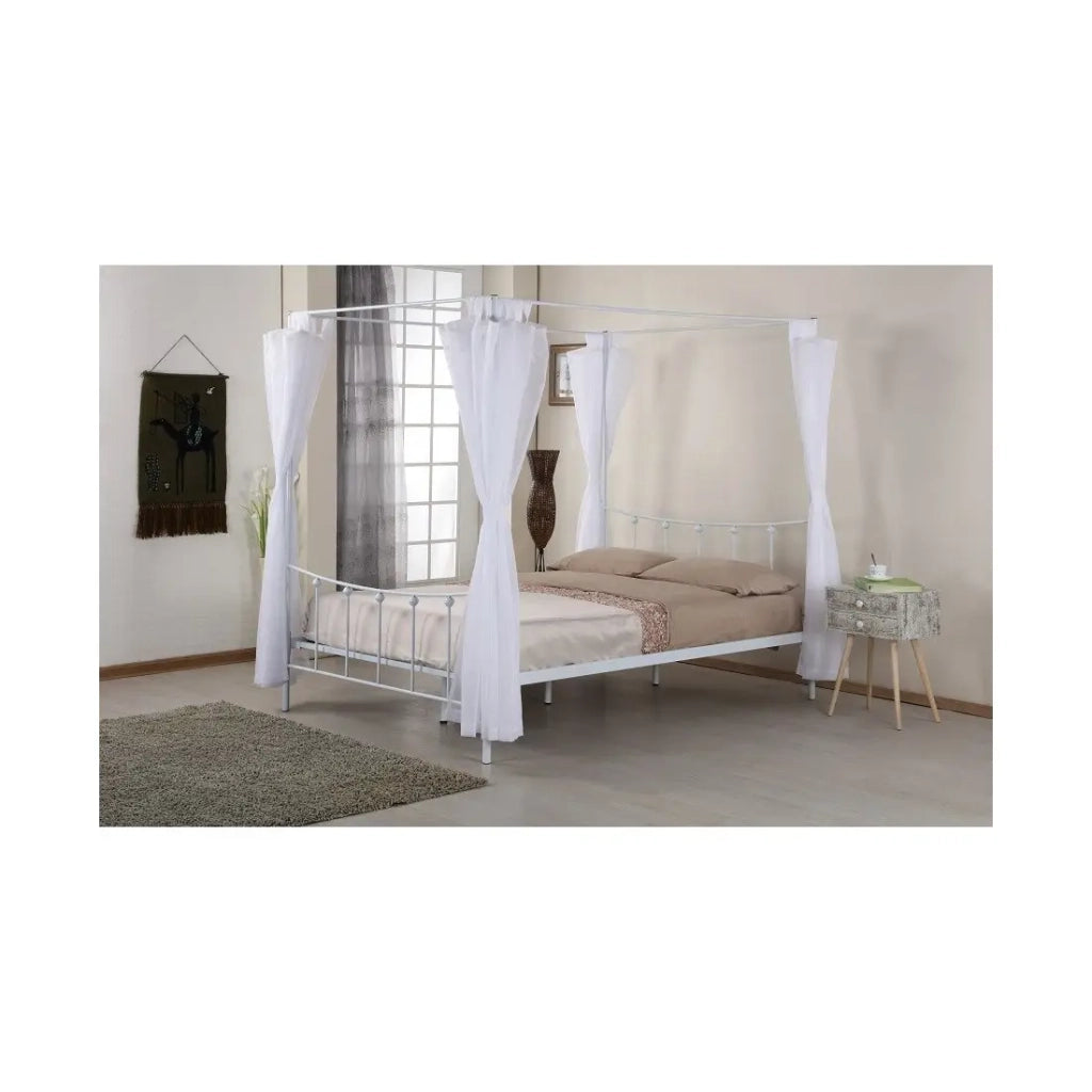 Letto a baldacchino AMORE – 140x200 cm – Metallo bianco con veli inclusi – Eleganza e romanticismo