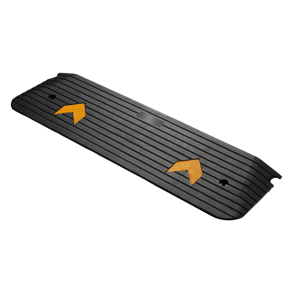 Rampa in gomma per marciapiede e soglia 1100 x 406 x 50 mm max 50 t con elementi riflettenti