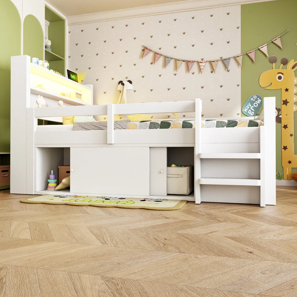 Letto a soppalco per bambini 90×200 cm con ripiani; vani contenitore; LED; USB; senza materasso