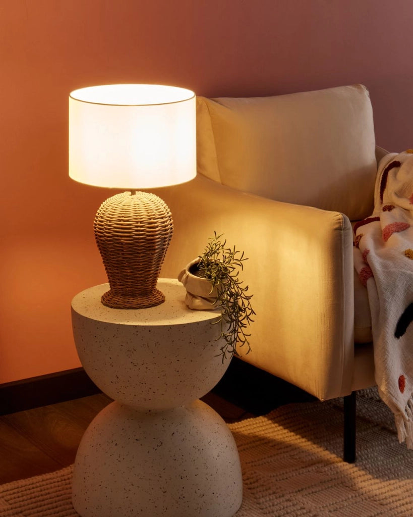 Lampada da tavolo in vimini e in tessuto bianco misto cotone 49 cm soggiorno camera da letto stile boho
