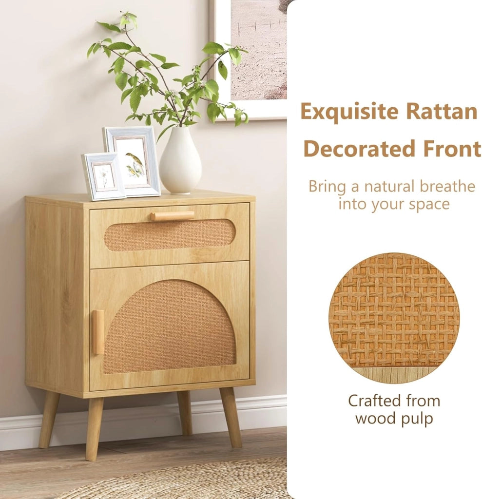 Comodino con Cassetto e Anta in Rattan, Comodino con Gambe in Legno Massello, Tavolo Supplemento per Camera da Letto Soggiorno, 45 x 30 x 61 cm, Naturale