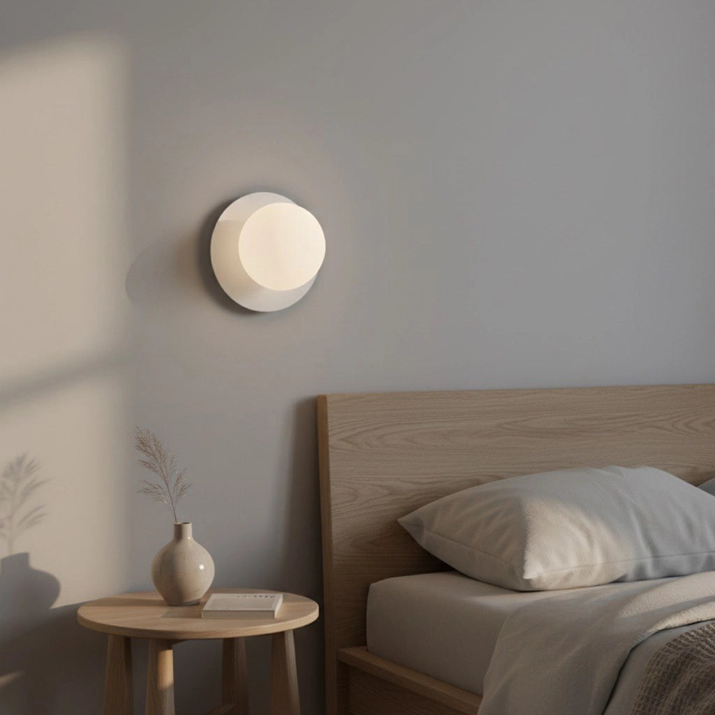 Lampada da parete Americana in acciaio bianco opaco