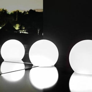 Lampada a palla da giardino in resina Lampade da terra a sfera luce bianca 300mm