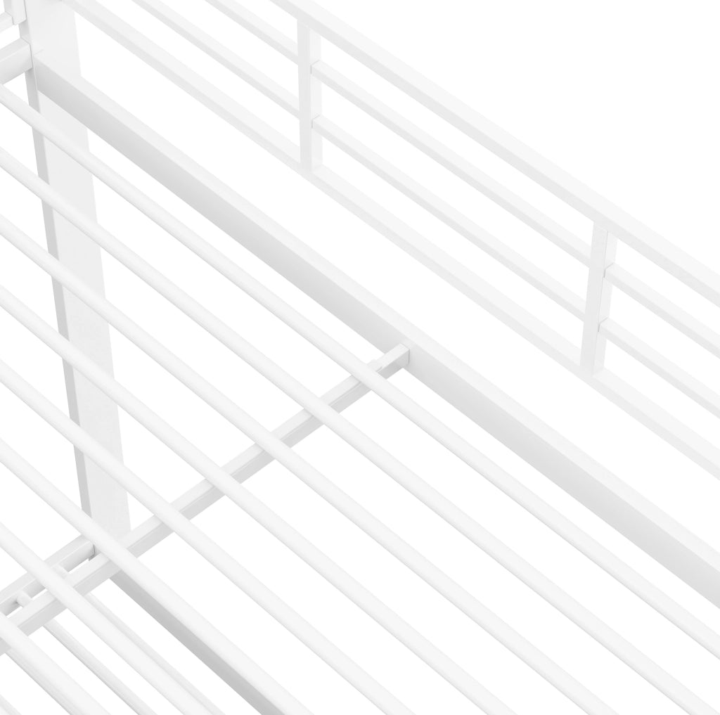 Letto a castello 140x200 cm bianco in MDF e metallo con scala in legno