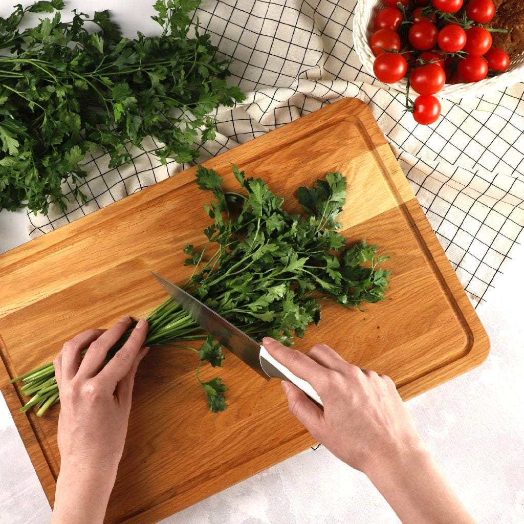 Tagliere da cucina in legno KADAX 45x30 cm, in rovere massello, ideale per servire.