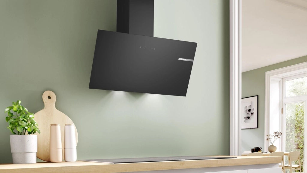 Bosch Serie 2 DWK85DK60 Cappa a parete 80 cm Vetro nero Classe A