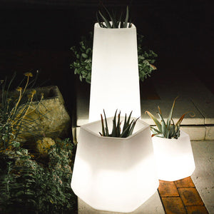 Vaso Luminoso da Giardino a LED 56x49x43 cm in Resina 5W Magnolia Bianco Caldo