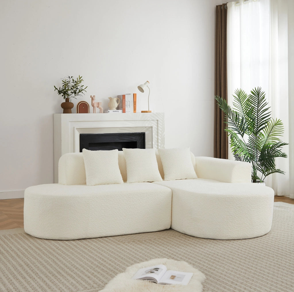 Divano angolare destro in chenille beige con 3 cuscini
