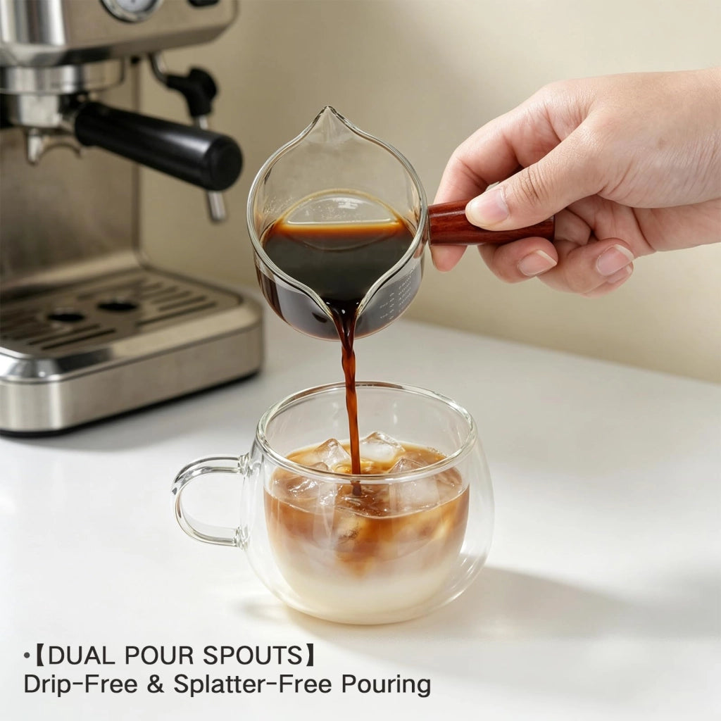 Bicchiere espresso da 75 ml con beccuccio doppio e manico in legno