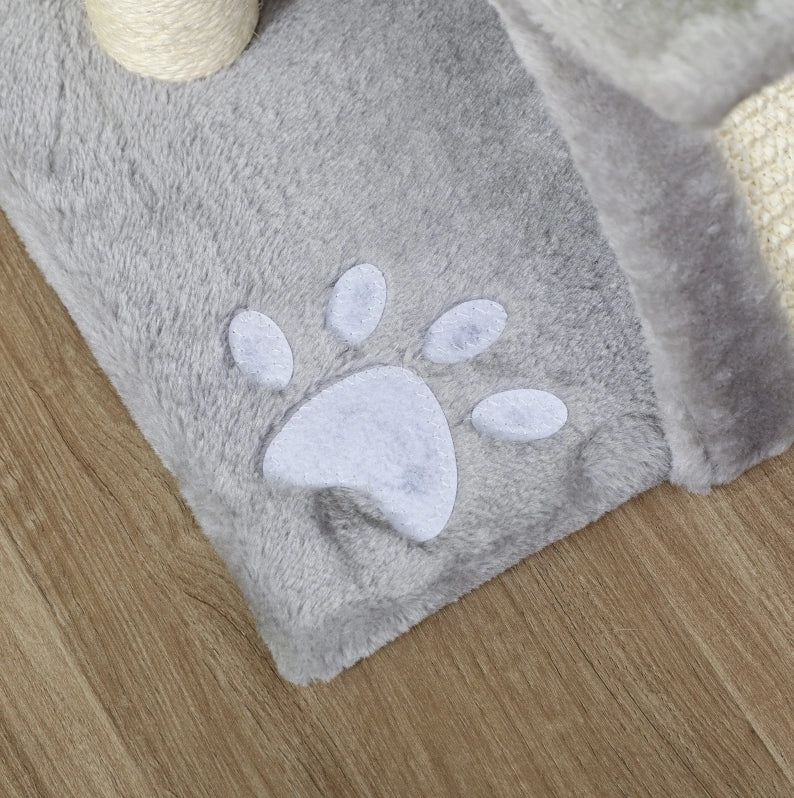 TIRAGRAFFI per gatti 40x30x43 cm con tunnel, superficie a U e palline