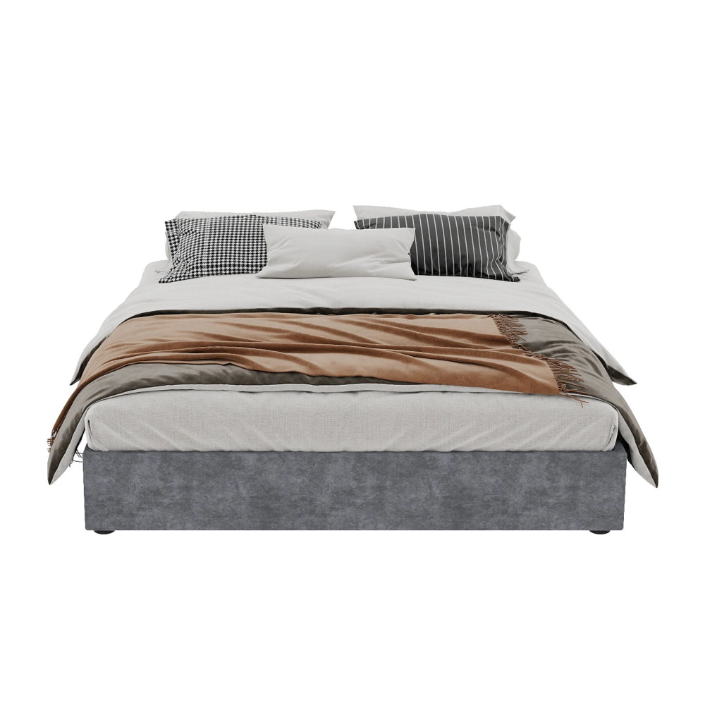 Struttura letto 160 × 200 cm con testiera geometrica e rete a doghe; tessuto grigio