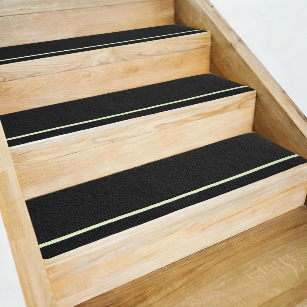 Set di 4 tappetini per gradini, dimensioni 20x76 cm, autoadesivi, colore nero