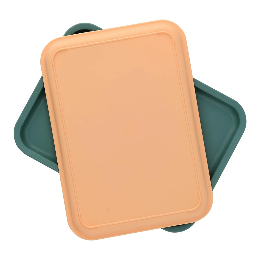 Vassoi in plastica, confezione da 8 pezzi, colorati, dimensioni 24,5x18x1,5 cm, forma rettangolare