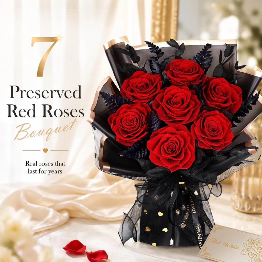 Composizione floreale con 7 rose rosse a lunga durata, elegantemente confezionata in nero