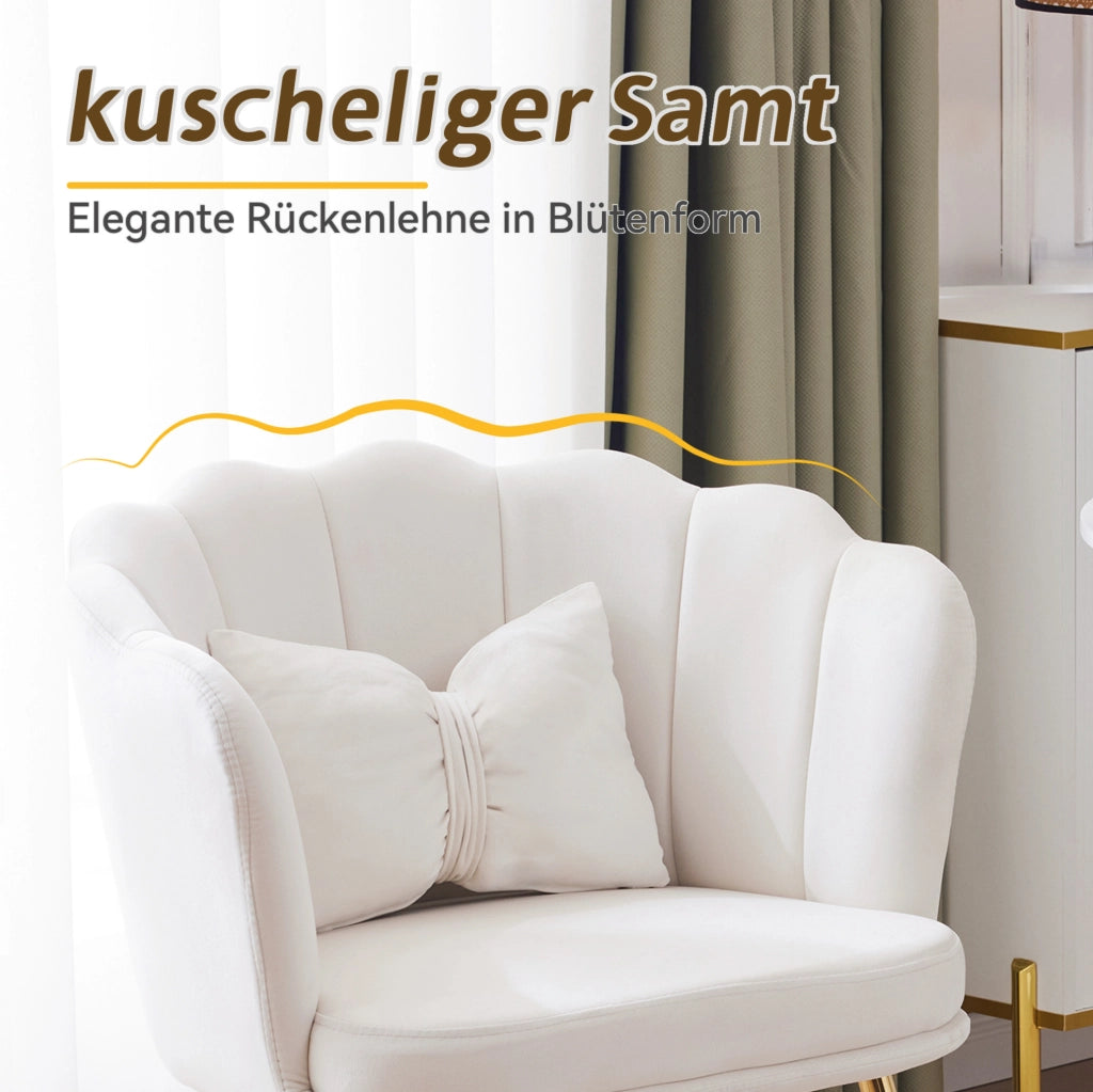 Poltroncina in velluto beige con schienale a petalo e gambe dorate